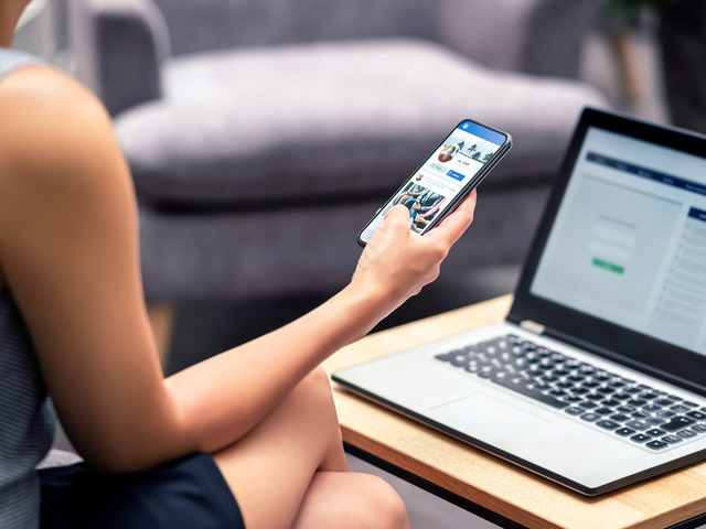 Authenticity and Simplicity on Social Media